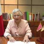 El gobernador Alejandro Murat Hinojosa regresó al Cuartel General de la Policía Estatal para informarse en persona de los avances de la mesa de diálogo