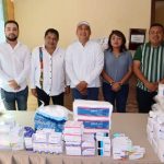 Automovilista capta extraña figura volando en la carretera